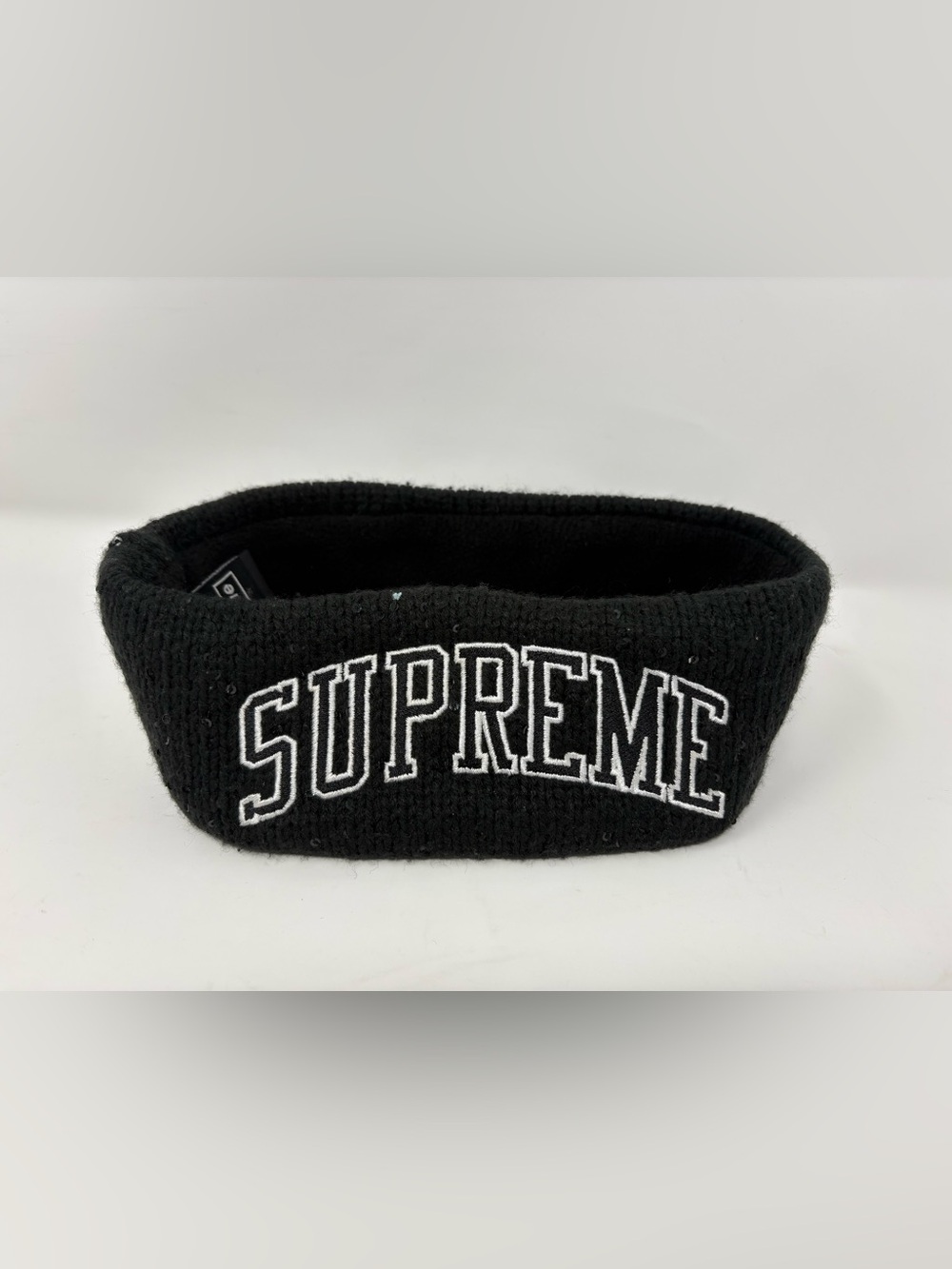Supreme x New Era FW18 Sequin Arc Logo Headband Black - Picture 5 of 14